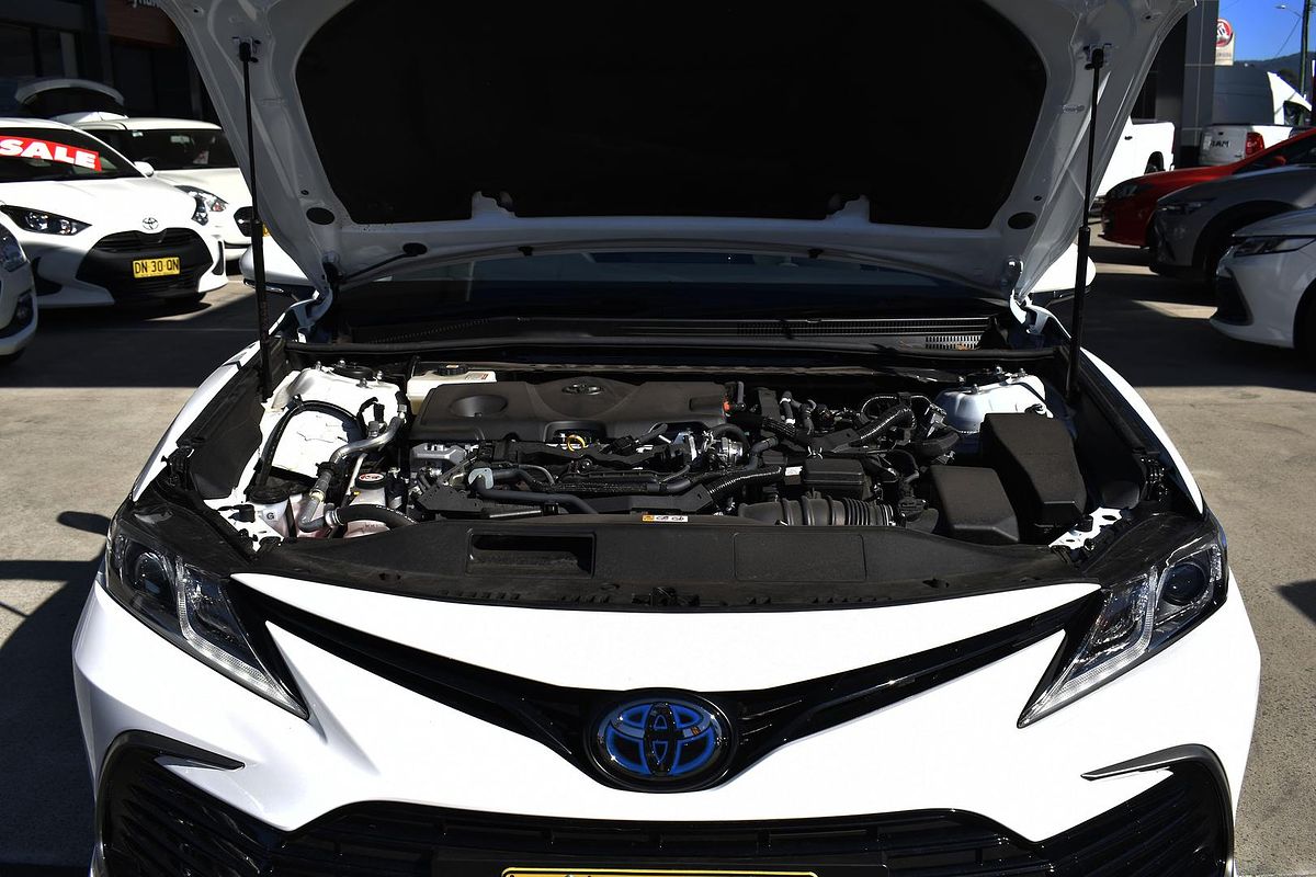 2024 Toyota Camry Ascent AXVH70R