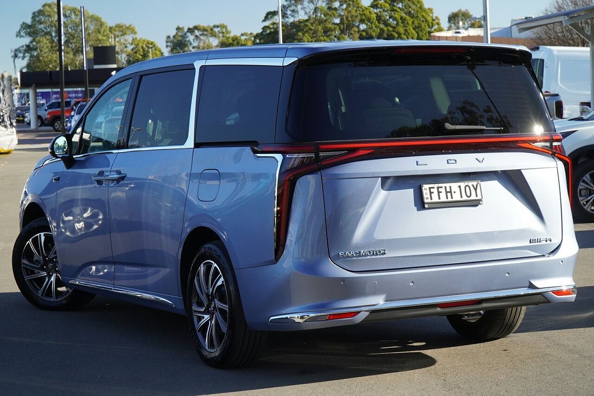 2023 LDV MIFA Executive
