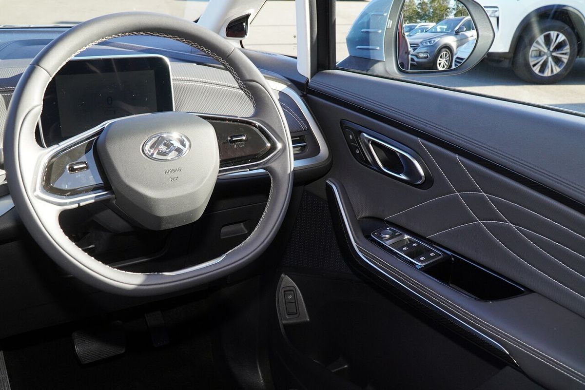 2023 LDV MIFA Executive