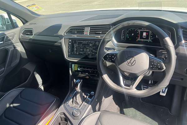 2023 Volkswagen Tiguan 162TSI R-Line 5N