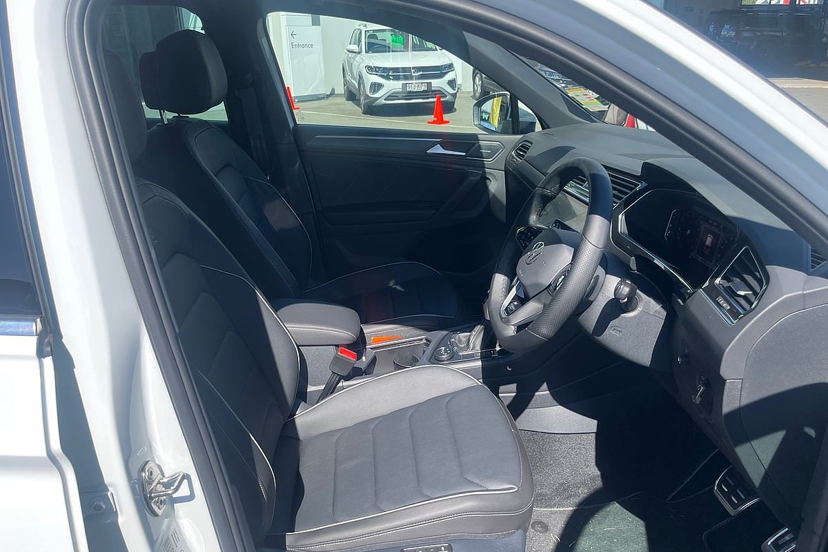 2023 Volkswagen Tiguan 162TSI R-Line 5N