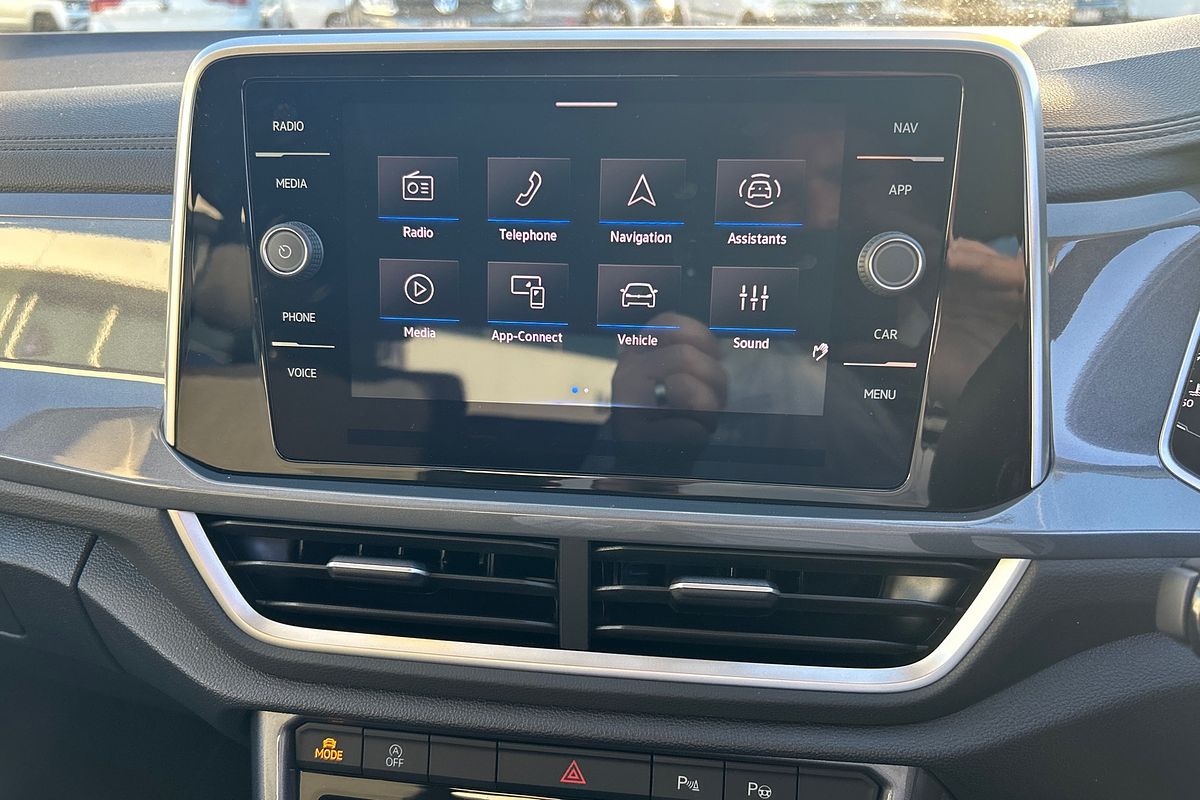 2025 Volkswagen T-Roc 110TSI Style D11