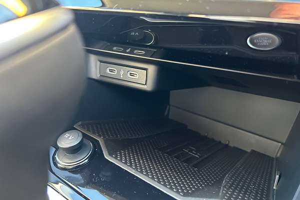 2025 Volkswagen T-Roc 110TSI Style D11