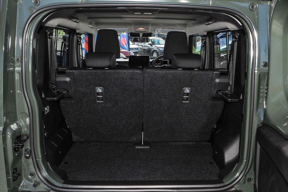 2025 Suzuki Jimny