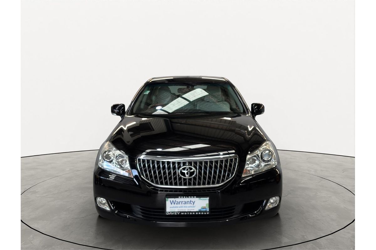 2010 Toyota Crown Majesta A-type URS206