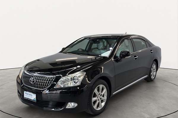 2010 Toyota Crown Majesta A-type URS206