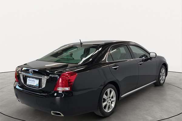 2010 Toyota Crown Majesta A-type URS206