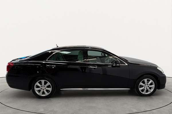 2010 Toyota Crown Majesta A-type URS206