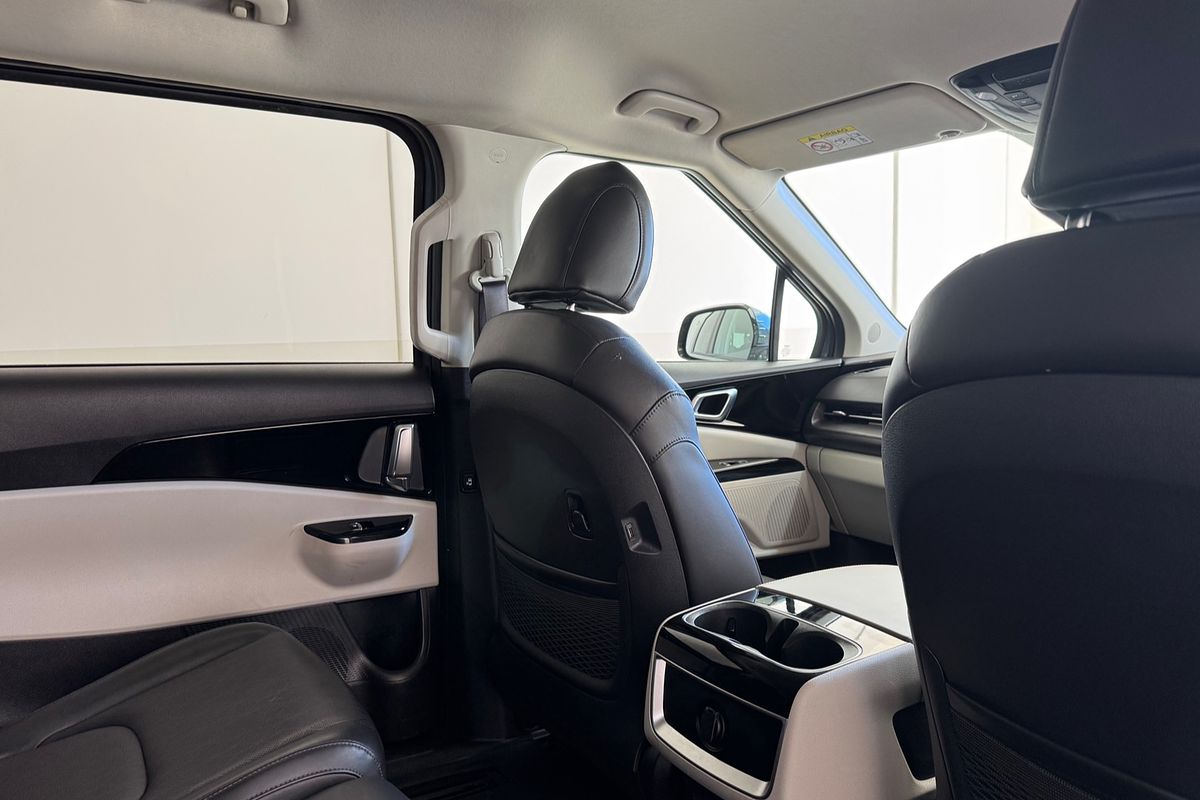 2023 Kia Carnival SLi KA4