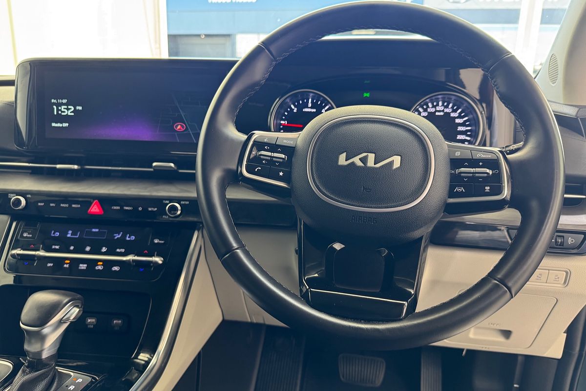 2023 Kia Carnival SLi KA4