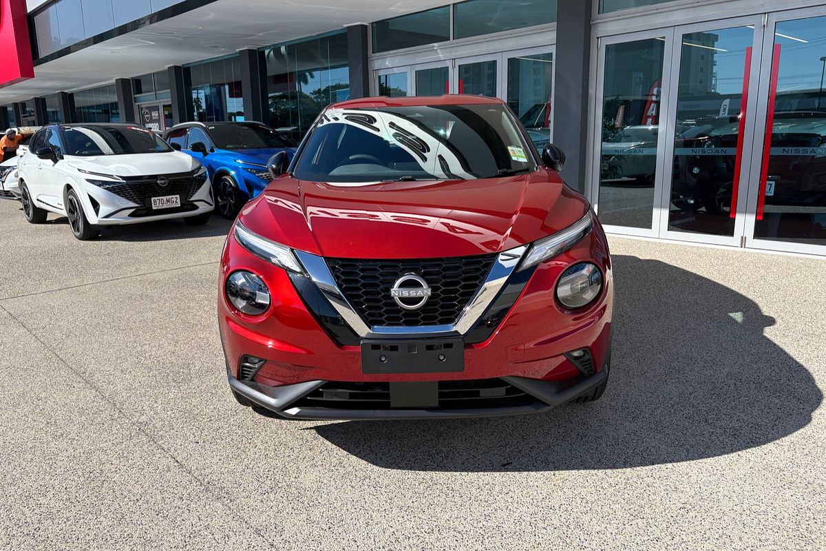 2025 Nissan JUKE ST+ F16