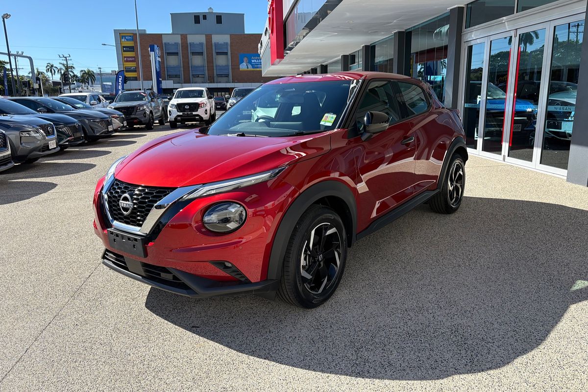 2025 Nissan JUKE ST+ F16