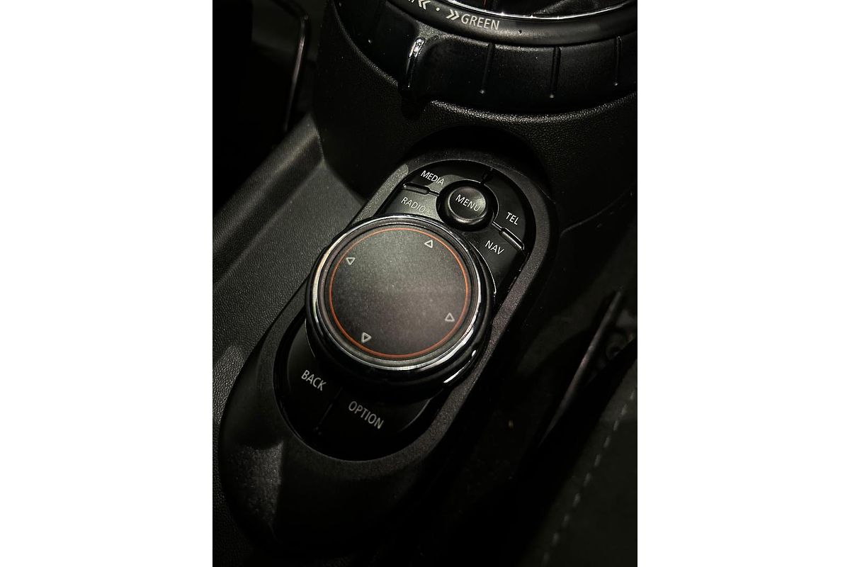 2017 MINI Hatch John Cooper Works F56