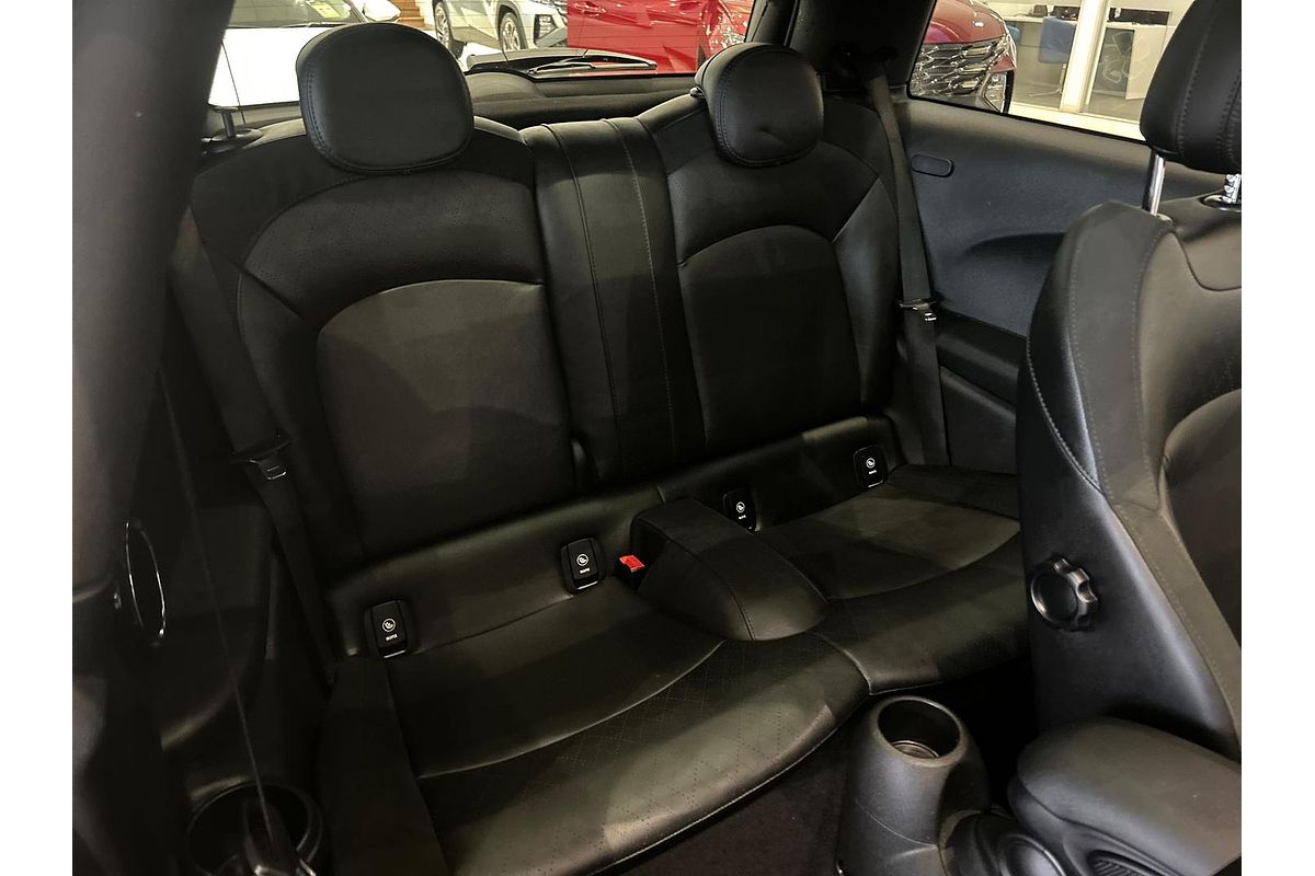 2017 MINI Hatch John Cooper Works F56