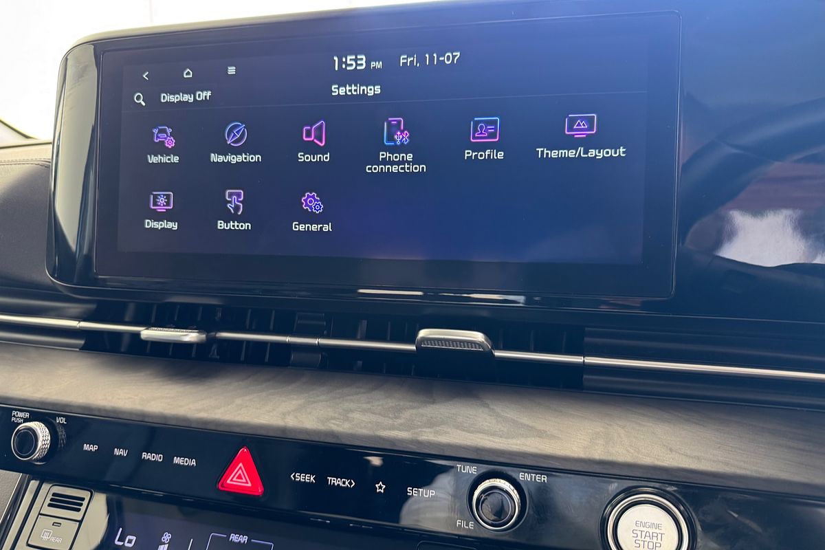 2023 Kia Carnival SLi KA4