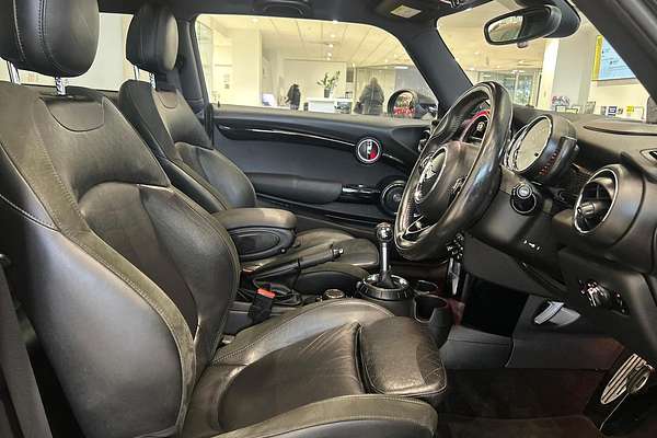 2017 MINI Hatch John Cooper Works F56