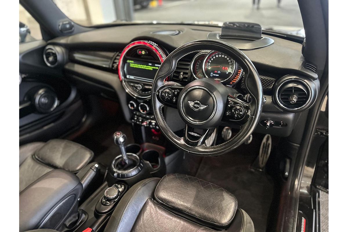 2017 MINI Hatch John Cooper Works F56