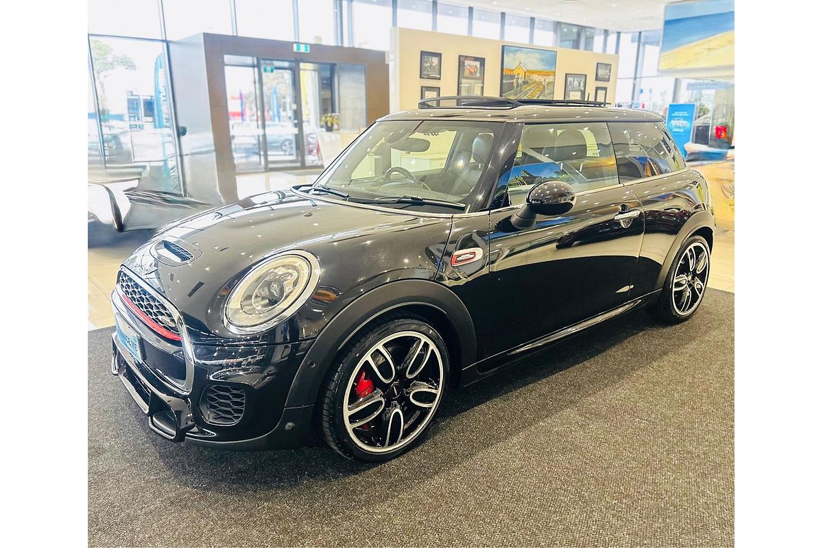 2017 MINI Hatch John Cooper Works F56