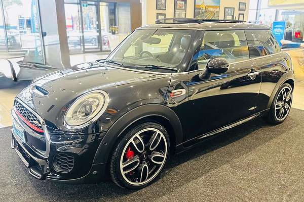 2017 MINI Hatch John Cooper Works F56