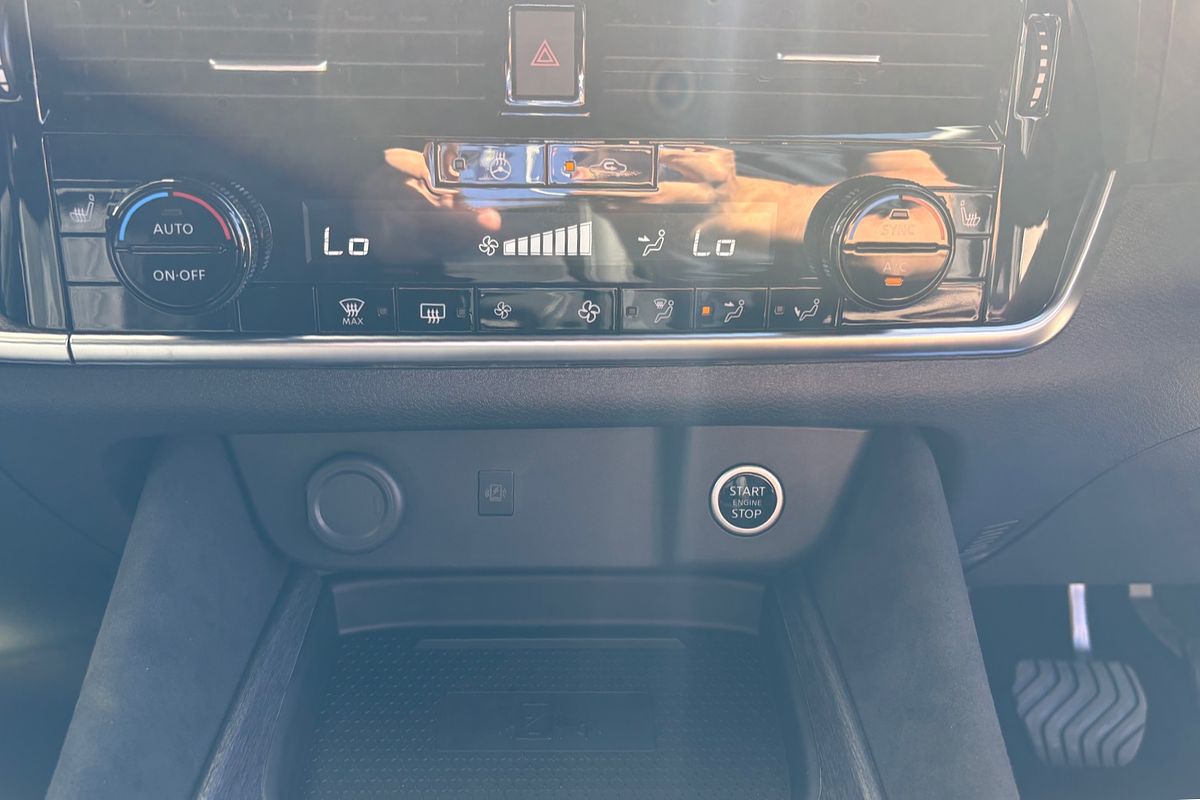 2025 Nissan QASHQAI Ti-L J12