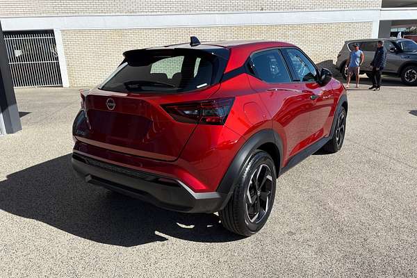 2025 Nissan JUKE ST+ F16