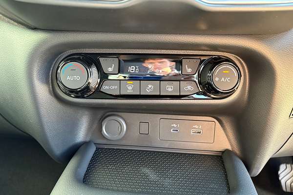 2025 Nissan JUKE ST+ F16