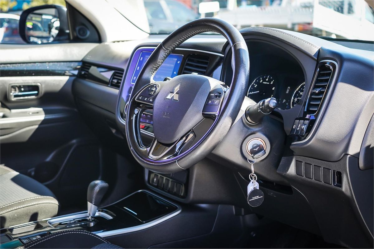 2019 Mitsubishi Outlander ES ZL