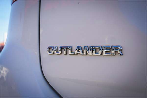 2019 Mitsubishi Outlander ES ZL