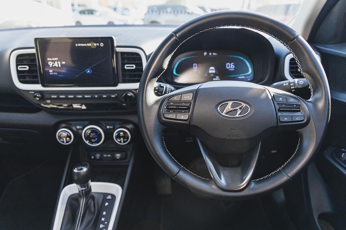 2022 Hyundai Venue Elite QX.V4