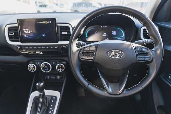 2022 Hyundai Venue Elite QX.V4