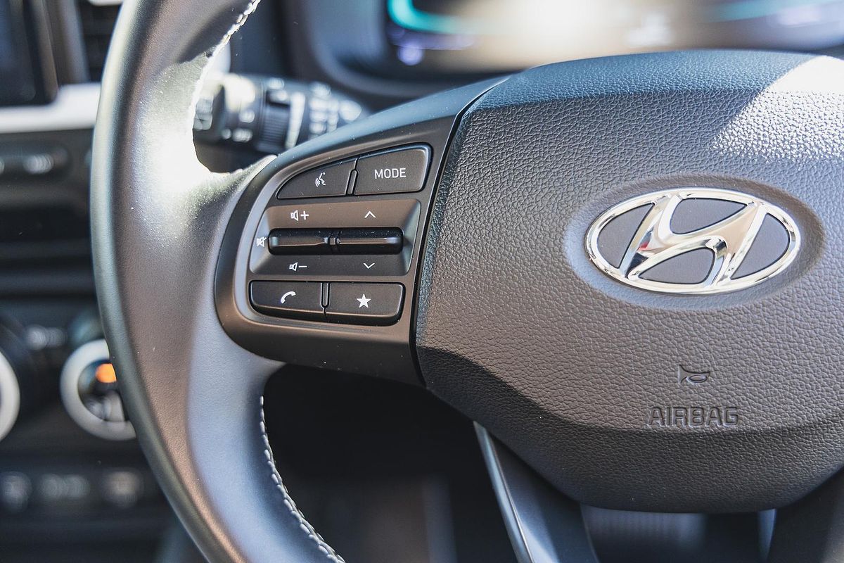 2022 Hyundai Venue Elite QX.V4