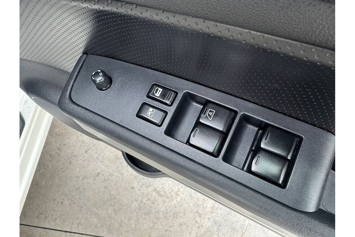 2011 Nissan X-TRAIL Ti T31