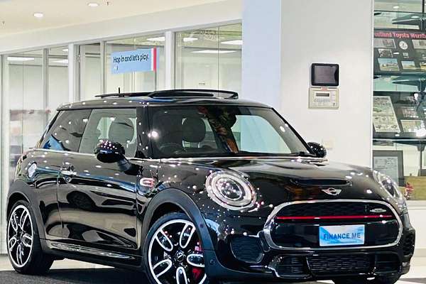 2017 MINI Hatch John Cooper Works F56