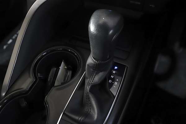 2021 Toyota Camry Ascent Sport AXVH70R