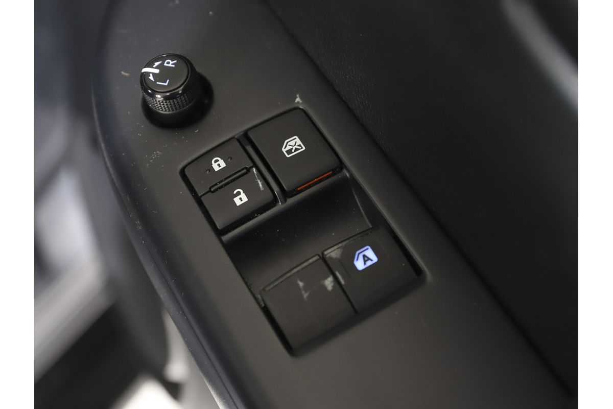 2022 Toyota Hilux SR GUN126R 4X4