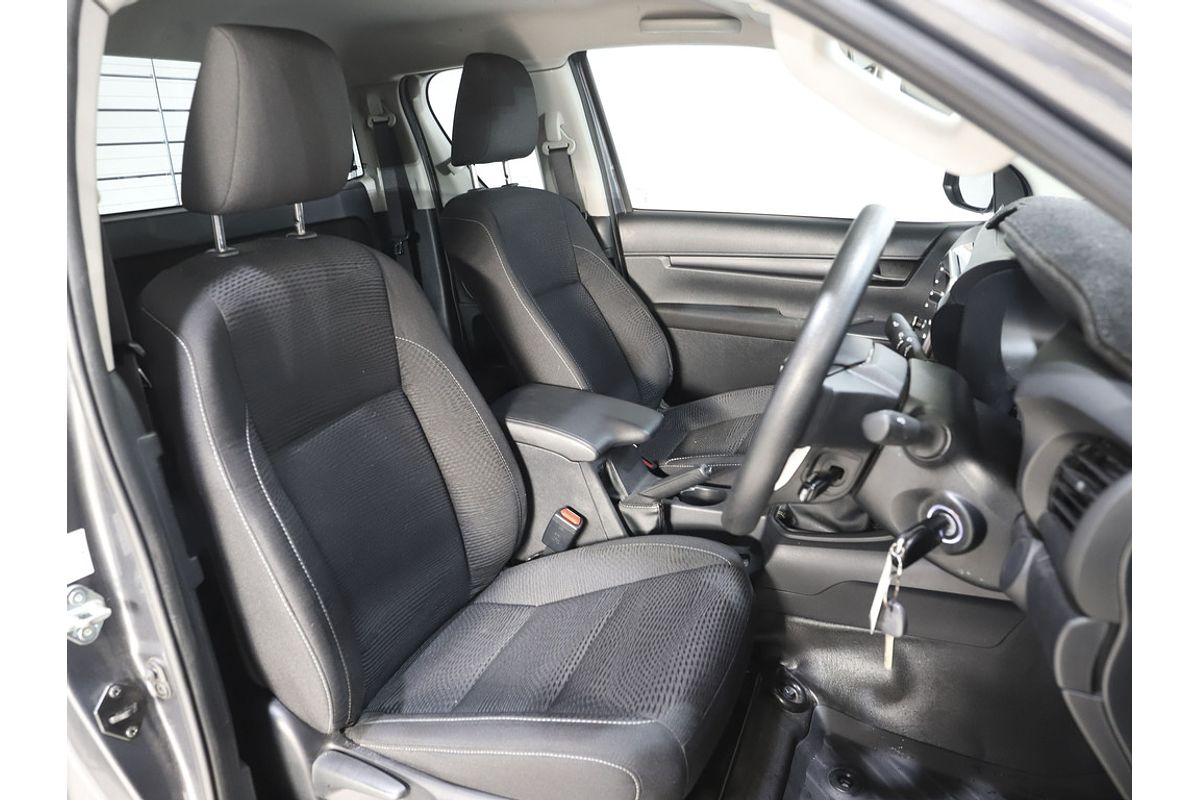 2022 Toyota Hilux SR GUN126R 4X4