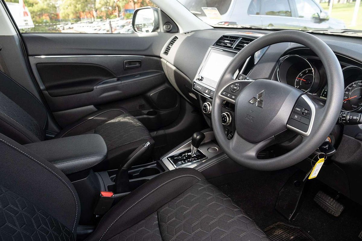 2024 Mitsubishi ASX ES XD