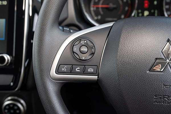 2024 Mitsubishi ASX ES XD