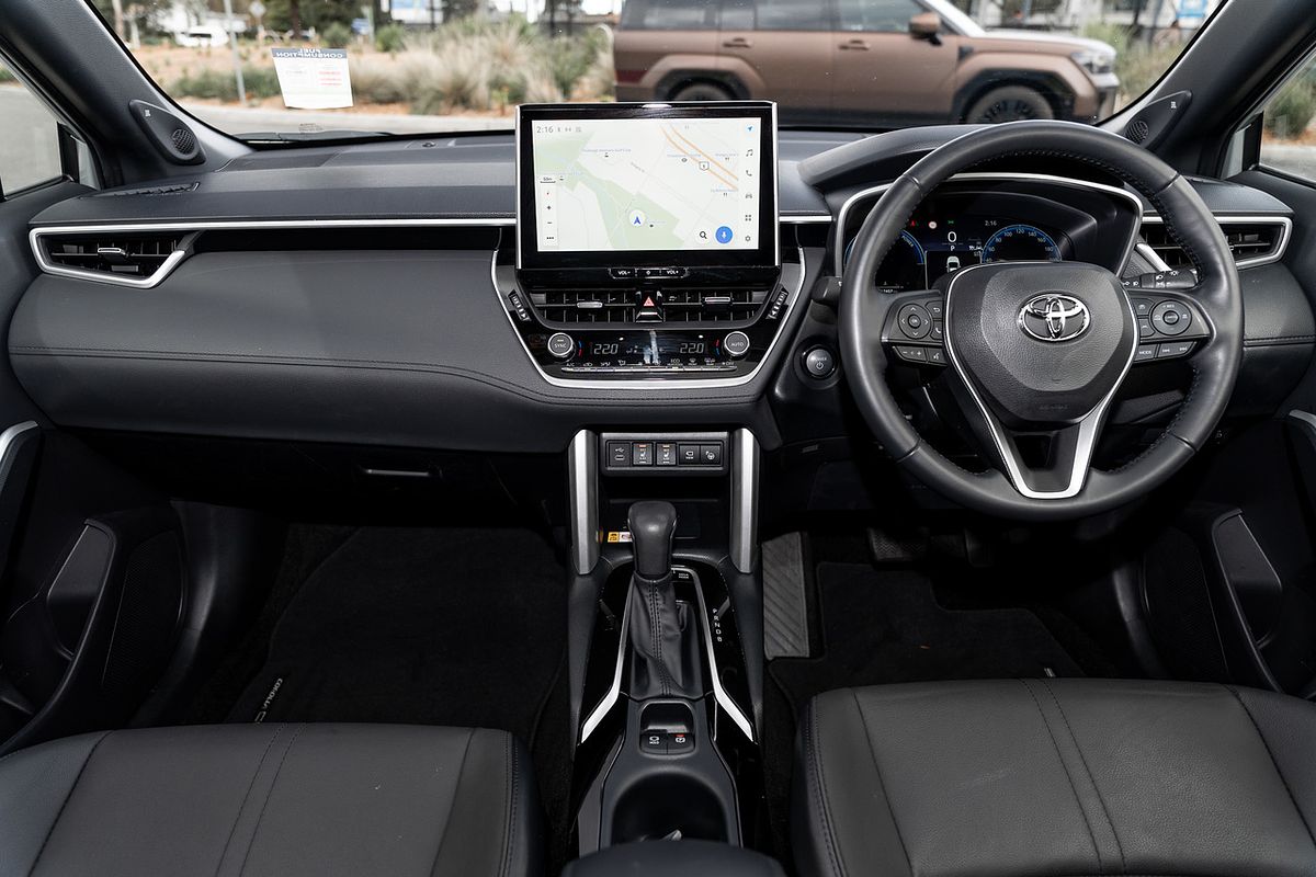 2024 Toyota Corolla Cross Atmos MXGH10R