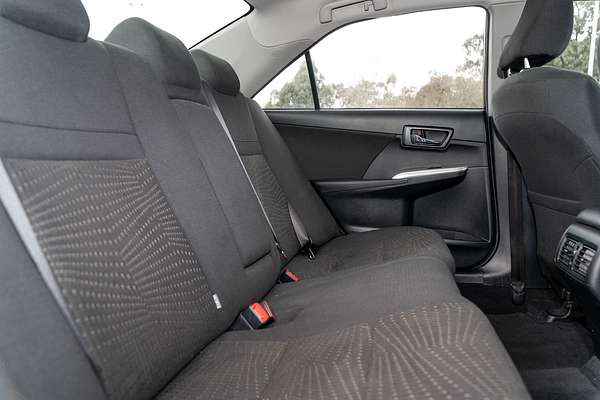2017 Toyota Camry Atara S ASV50R
