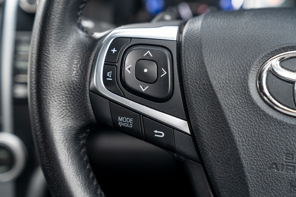 2017 Toyota Camry Atara S ASV50R