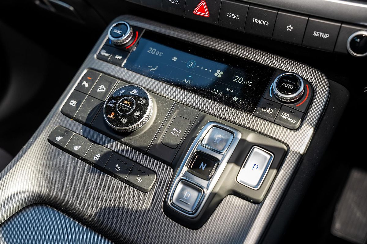 2025 Hyundai Palisade Calligraphy Black Ink LX2.V5
