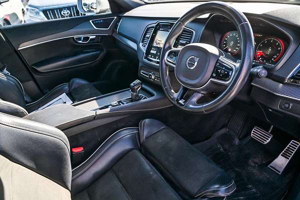 2016 Volvo XC90 T6 R-Design