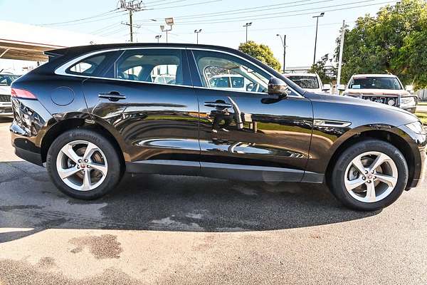2017 Jaguar F-PACE 20d Prestige X761