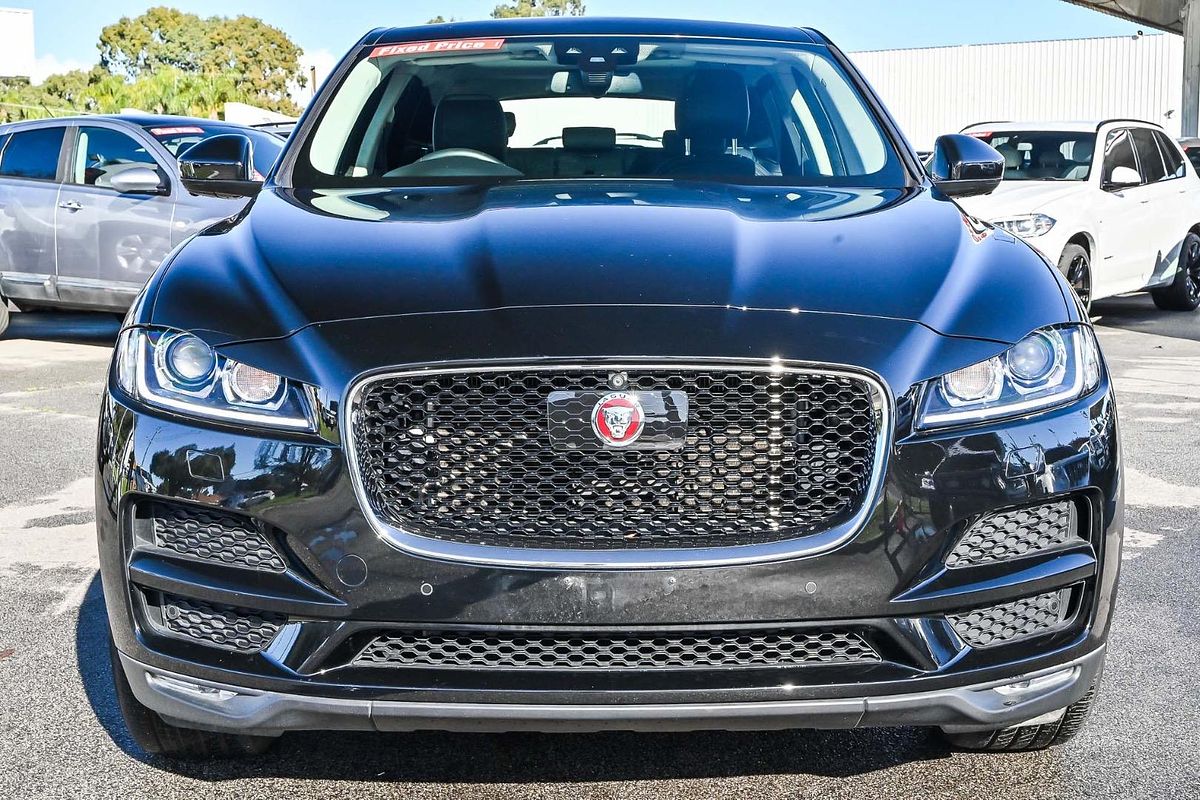 2017 Jaguar F-PACE 20d Prestige X761