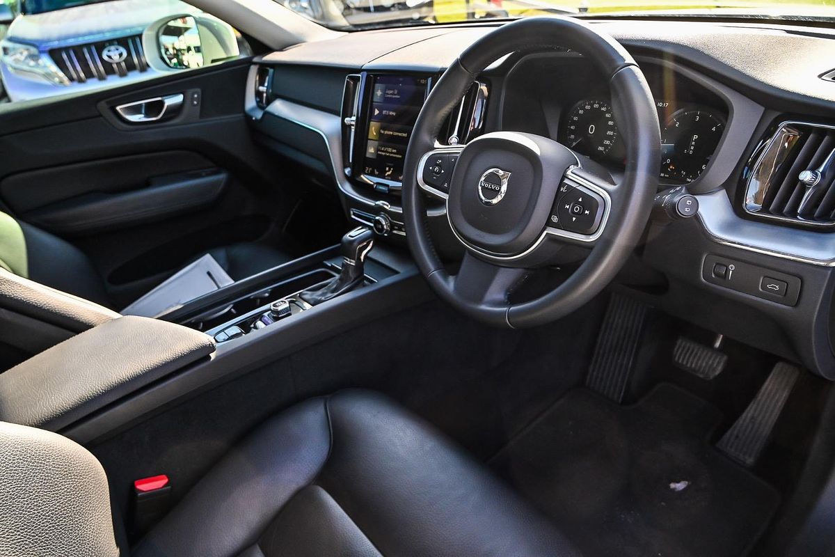 2018 Volvo XC60 D4 Momentum