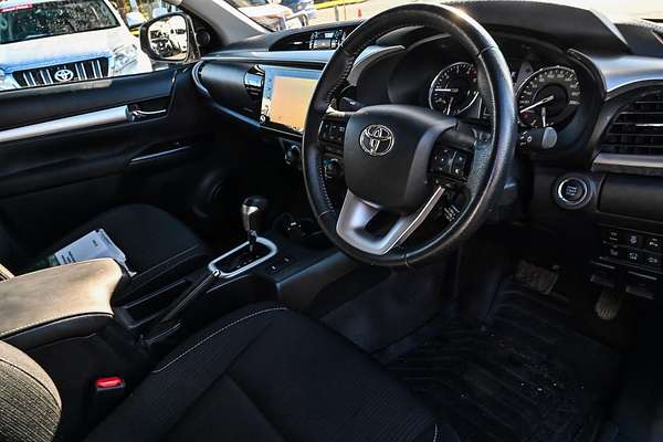 2023 Toyota Hilux SR5 GUN126R 4X4