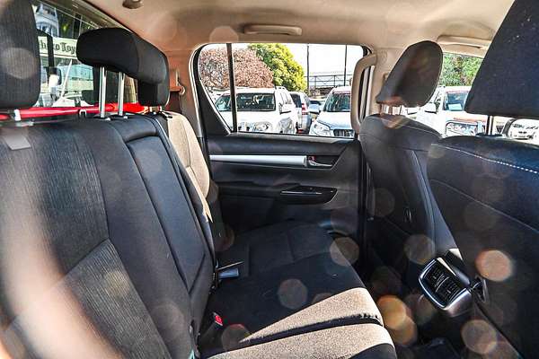 2023 Toyota Hilux SR5 GUN126R 4X4