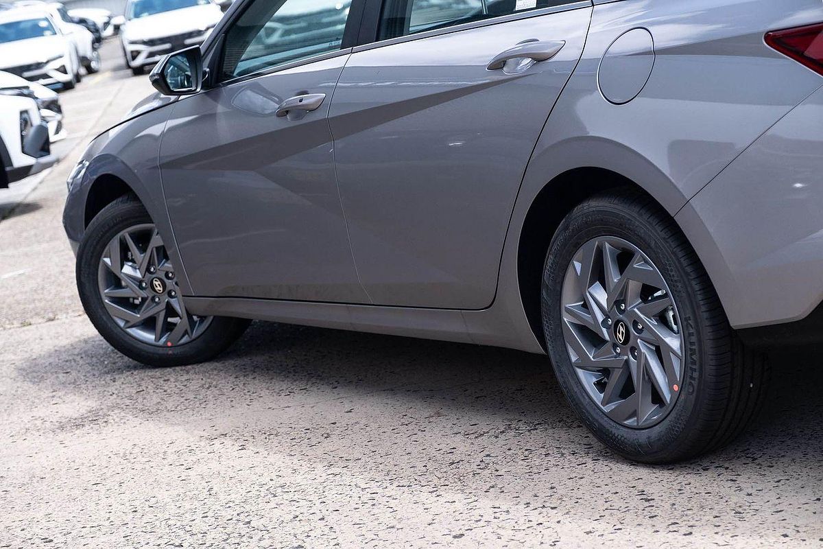 2025 Hyundai i30 Elite Hybrid CN7.V2