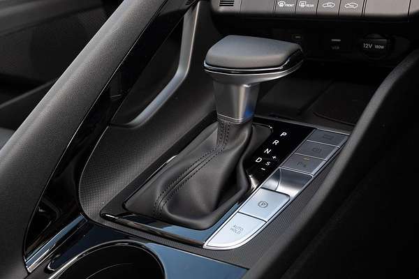 2025 Hyundai i30 Elite Hybrid CN7.V2